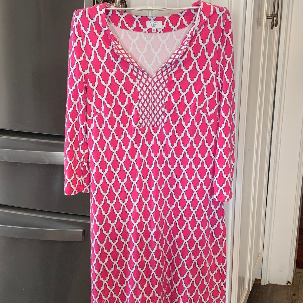 Crown &Ivy petites mixed pattern dress. Worn 2x